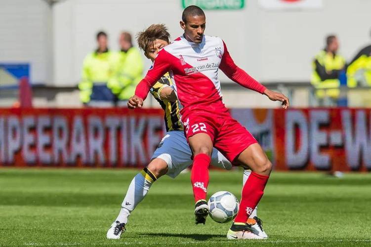 通过精准的 通过精准的